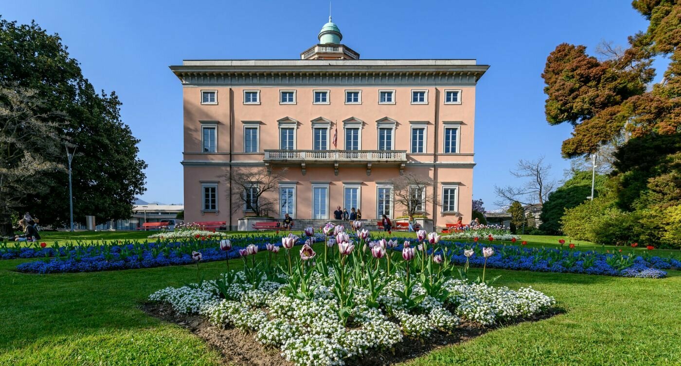 Prächtige Villa im klassizistischen Stil im gleichnamigen Parco Ciani in Lugano.
