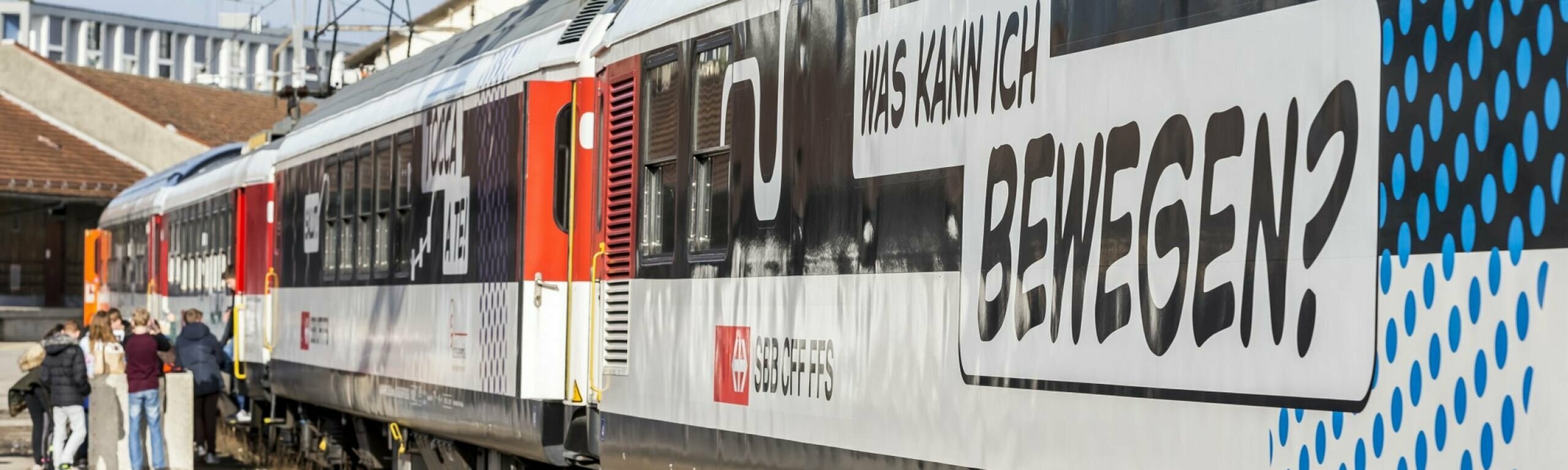 Il treno scuola e scoperta delle FFS fa tappa in Ticino