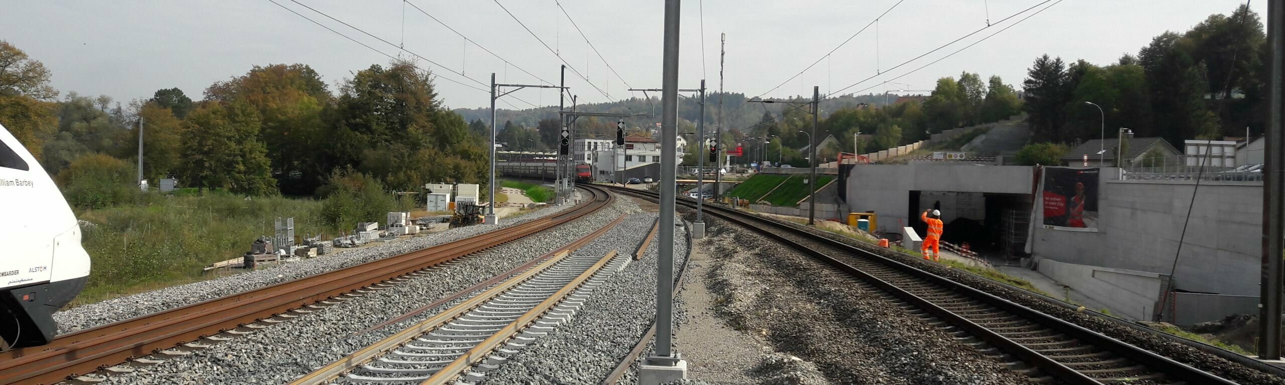 Sicht auf die Gleise in Richtung Aarau